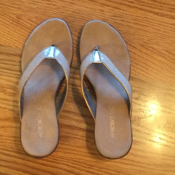 aerosoles flip flop sandals